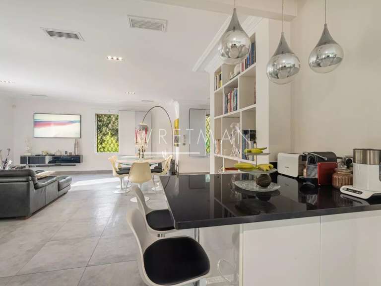 Maison Cannes - 5 chambres - 200m²