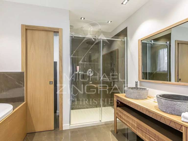 Maison Cannes - 5 chambres - 339m²