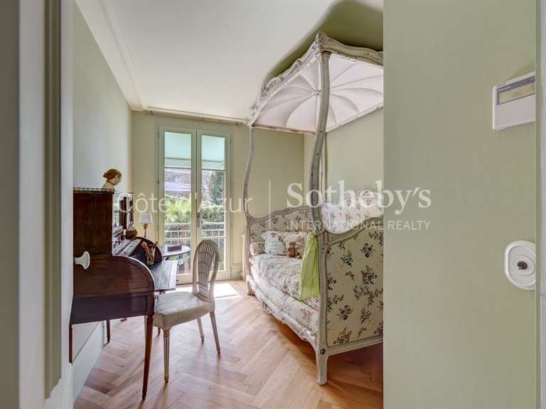 Maison Cannes - 4 chambres - 232m²