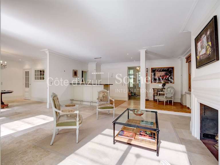 Maison Cannes - 4 chambres - 232m²