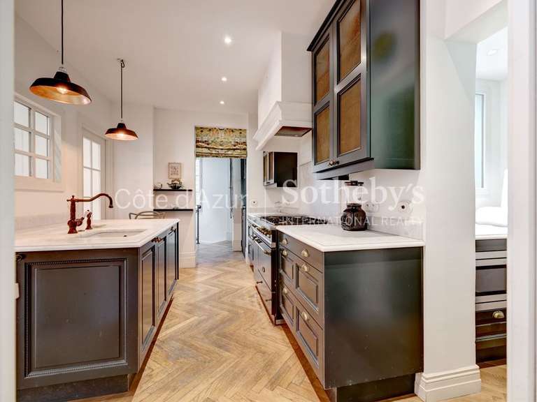 Maison Cannes - 4 chambres - 232m²