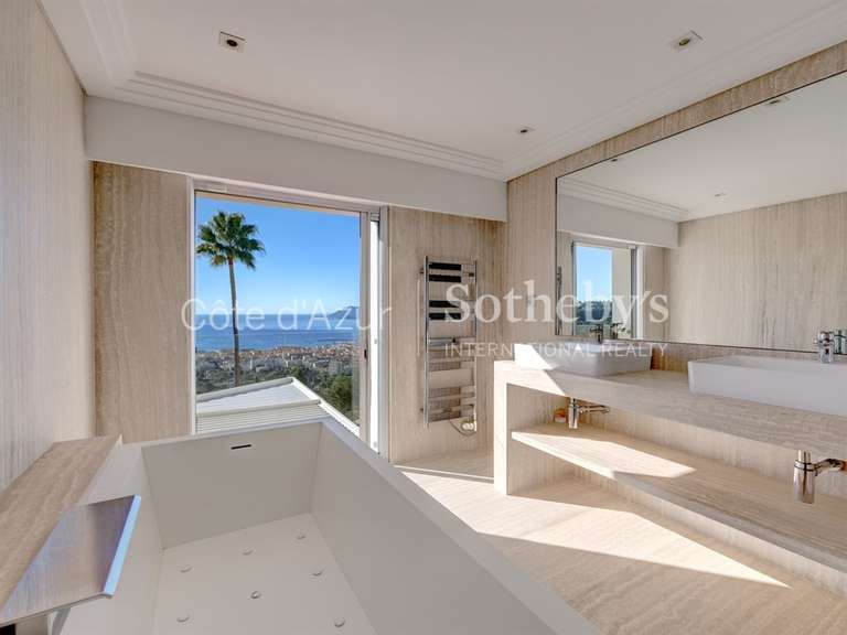 Maison avec Vue sur mer Cannes - 5 chambres - 211m²