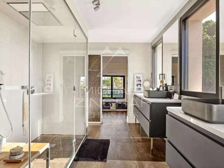 Maison Cannes - 4 chambres - 314m²