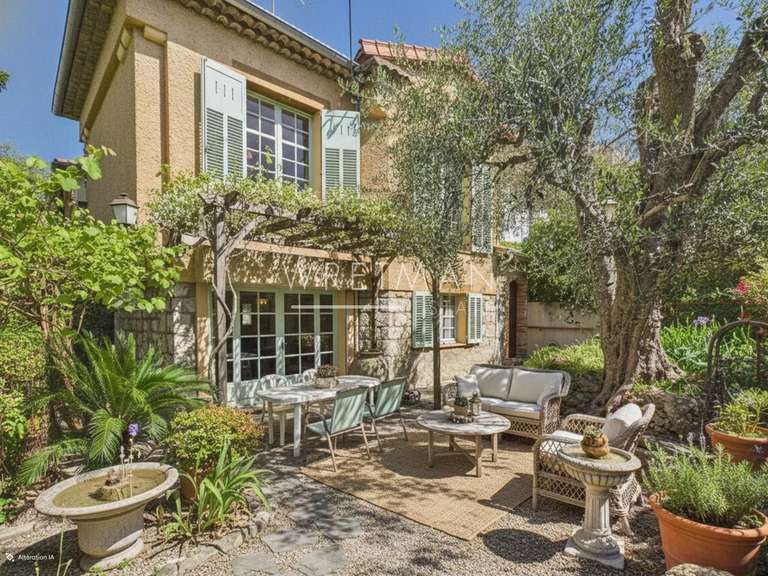 Maison Cannes - 4 chambres - 164m²
