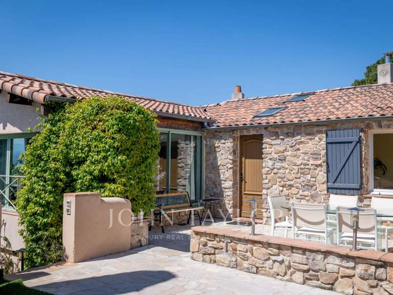 Maison Cannes - 4 chambres - 225m²