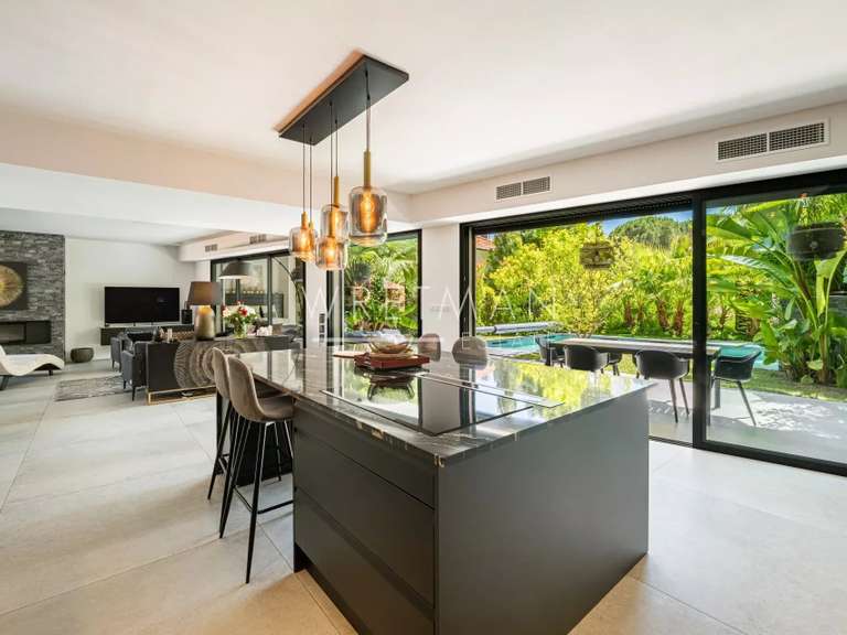 Maison Cannes - 4 chambres - 397m²