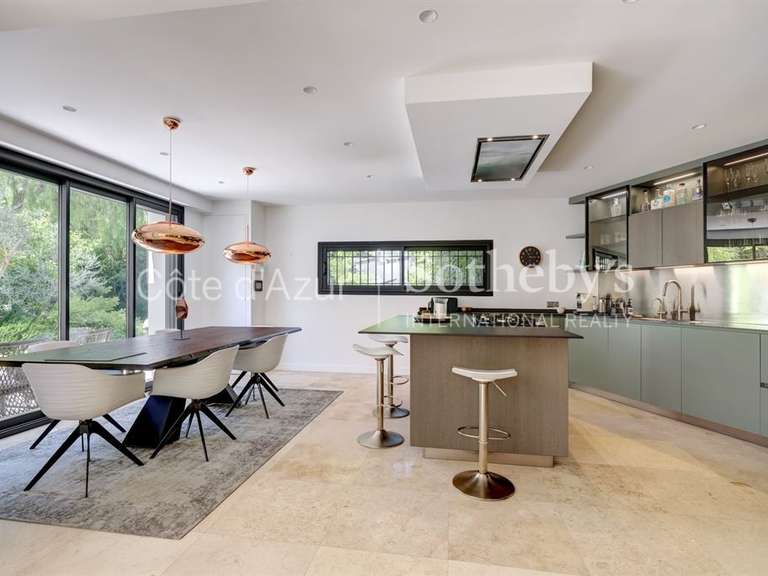 Maison Cannes - 5 chambres - 280m²