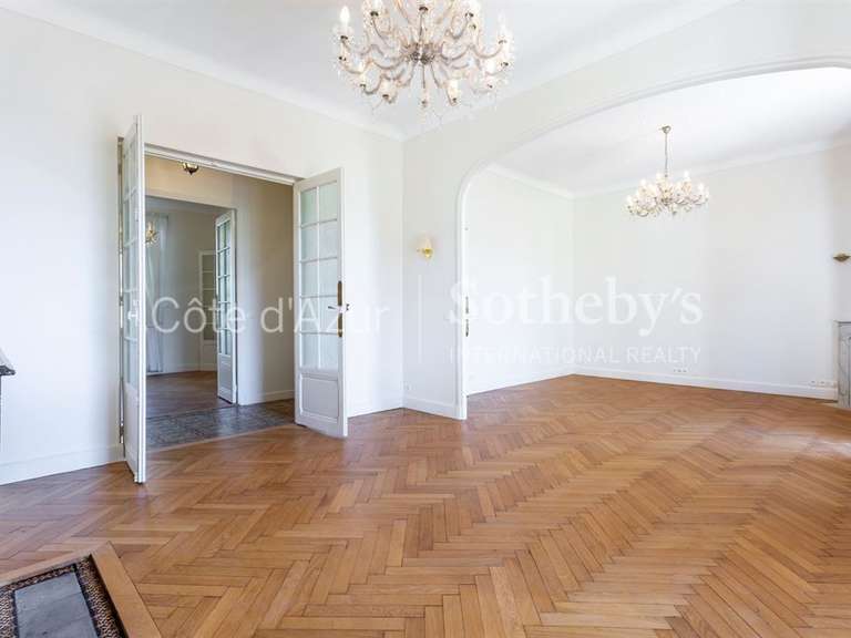 Maison Cannes - 6 chambres - 280m²