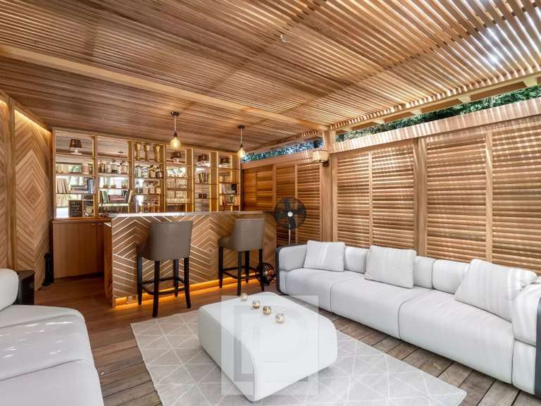 Maison Cannes - 4 chambres - 246m²
