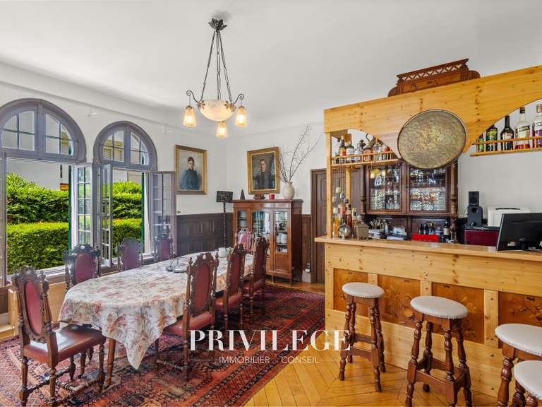 Maison Cannes - 13 chambres - 826m²