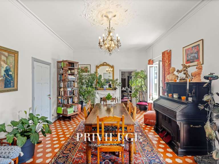 Maison Cannes - 13 chambres - 826m²
