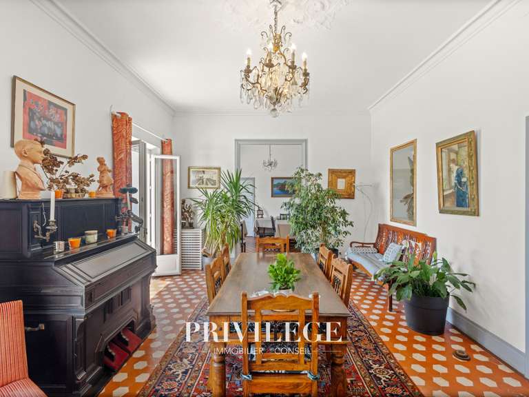 Maison Cannes - 13 chambres - 826m²