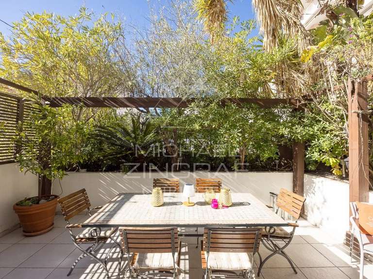 Maison Cannes - 4 chambres - 231m²