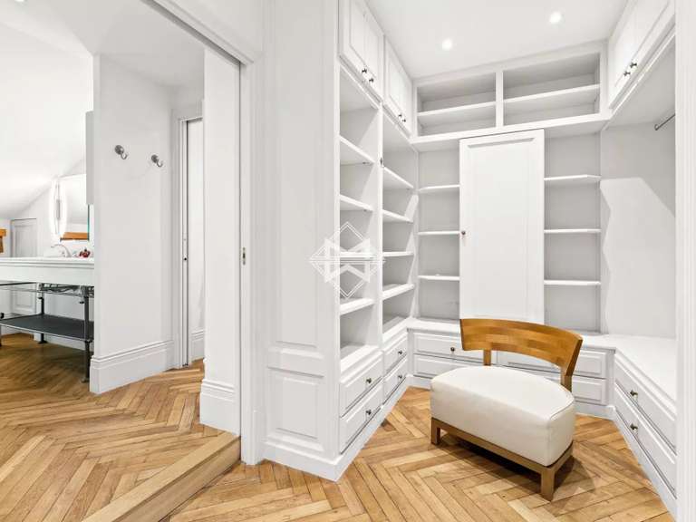 Maison Cannes - 4 chambres - 240m²