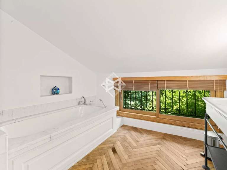 Maison Cannes - 4 chambres - 240m²