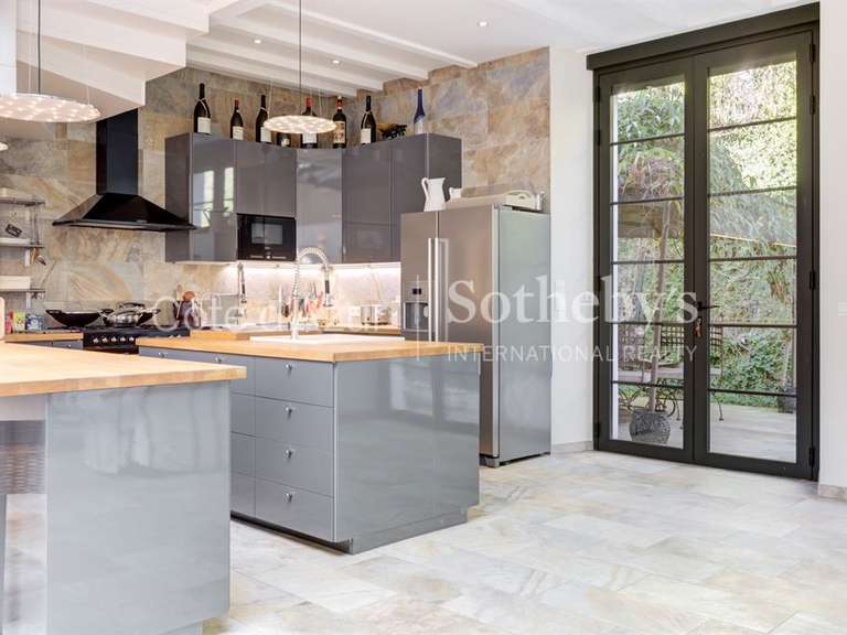 Maison Cannes - 3 chambres - 315m²