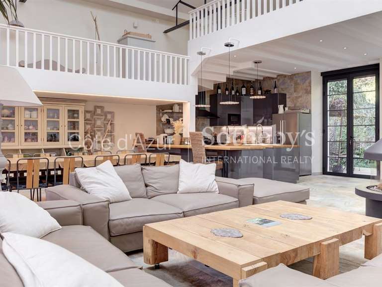 Maison Cannes - 3 chambres - 315m²