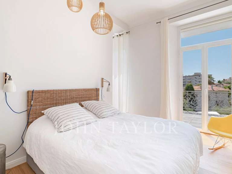 Maison Cannes - 7 chambres - 226m²