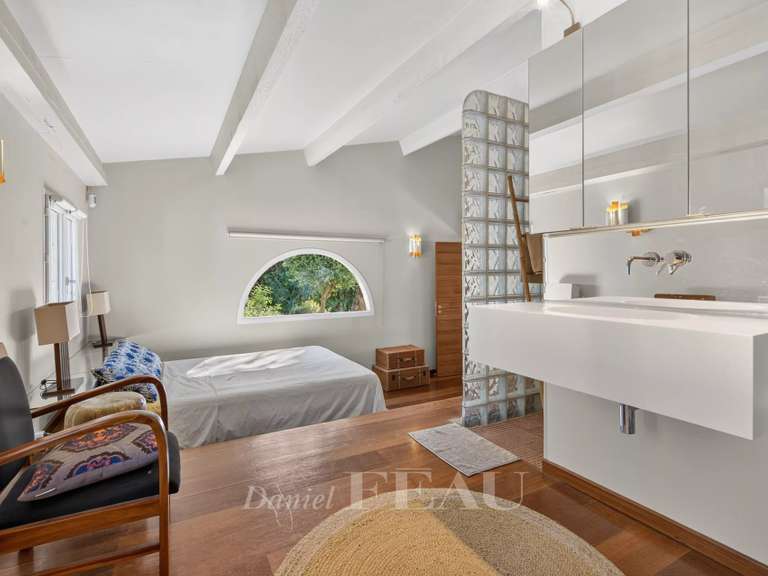 Maison Cannes - 4 chambres - 207m²