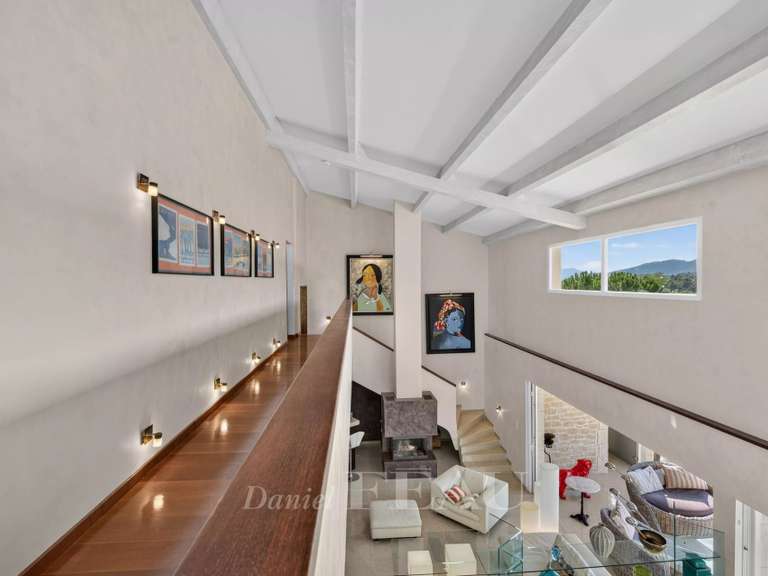 Maison Cannes - 4 chambres - 207m²