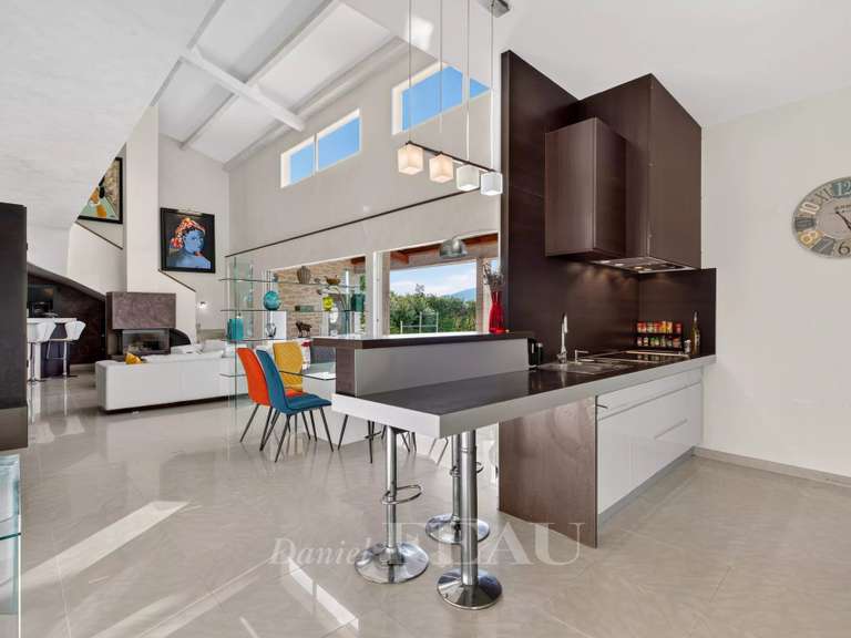 Maison Cannes - 4 chambres - 207m²