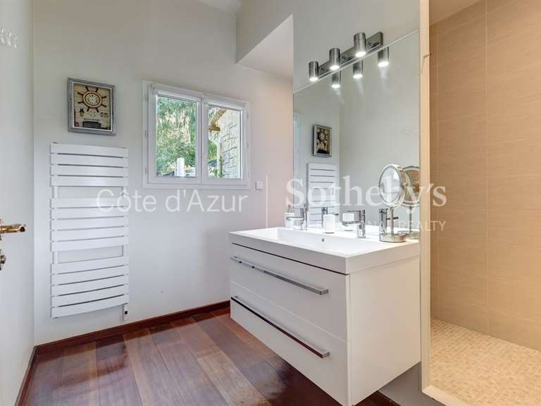 Maison Cannes - 4 chambres - 208m²