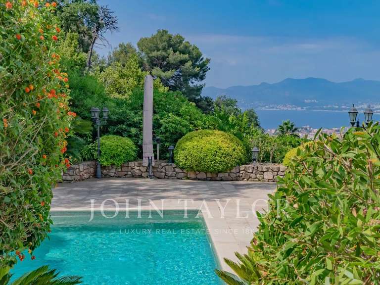 Propriété Cannes - 5 chambres - 280m²