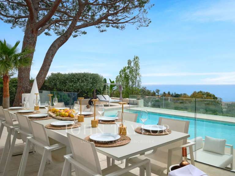 Propriété avec Vue sur mer Cannes - 6 chambres - 300m²