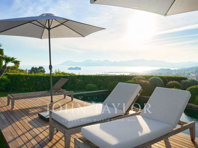 Propriété avec Vue sur mer Cannes - 5 chambres - 300m²