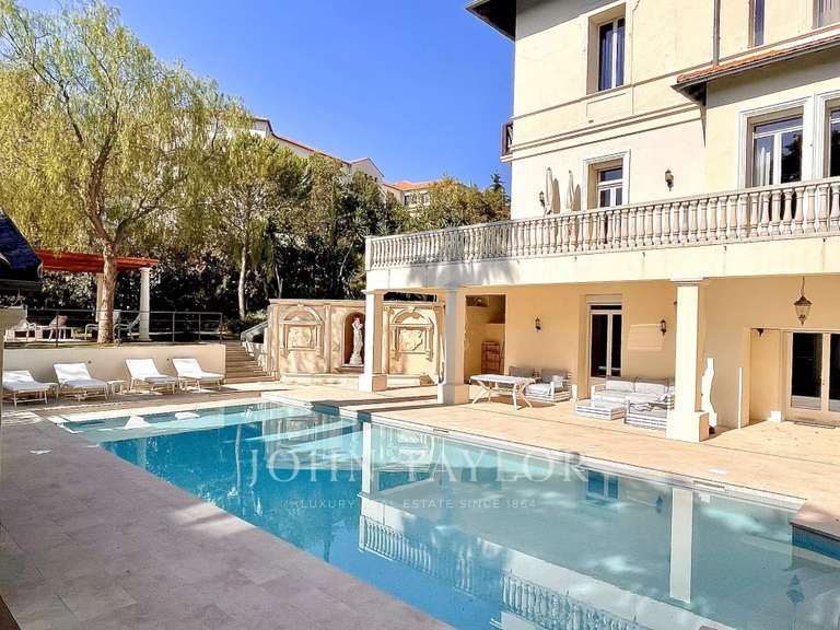 Propriété Cannes - 10 chambres - 650m²