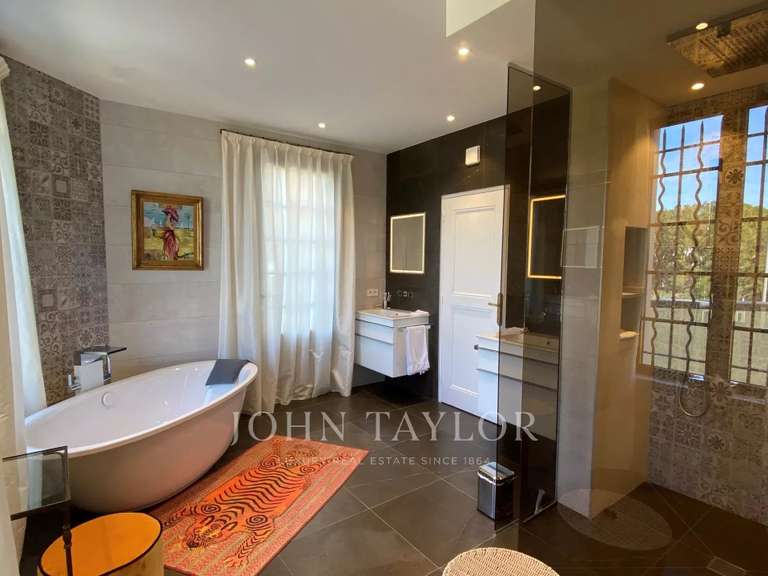 Propriété avec Vue sur mer Cannes - 6 chambres - 500m²