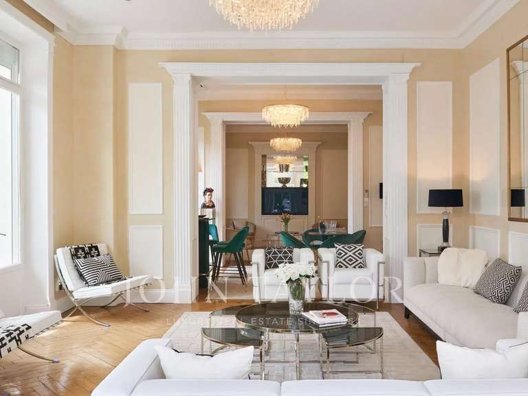 Propriété Cannes - 10 chambres - 558m²