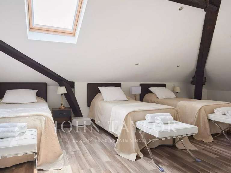 Propriété Cannes - 10 chambres - 558m²