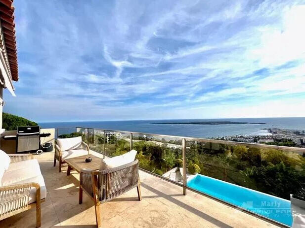 Sale Villa with Sea view Cannes
