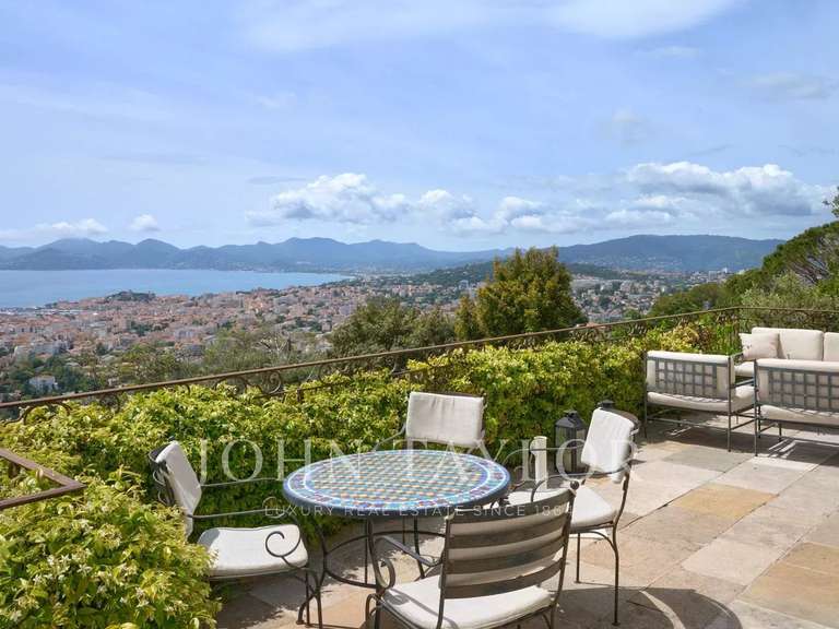 Villa Cannes - 4 bedrooms - 185m²