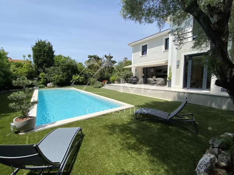 Villa Cannes - 5 chambres - 247m²