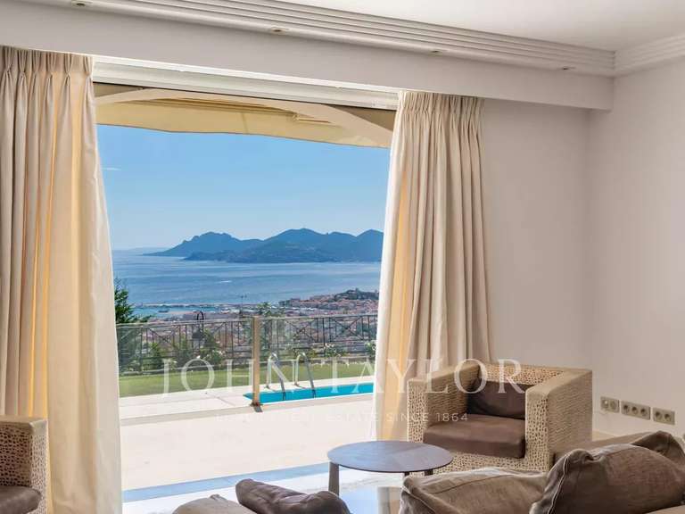 Villa Cannes - 5 chambres - 211m²