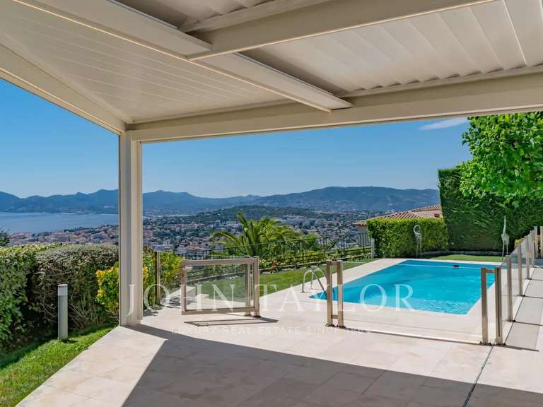 Villa Cannes - 5 chambres - 211m²