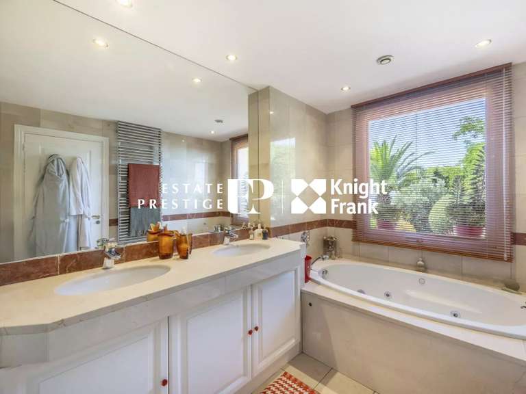Villa Cannes - 5 chambres - 250m²