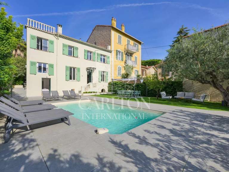 Villa Cannes - 5 chambres - 237m²