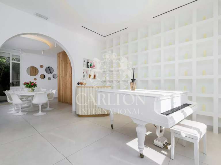 Villa Cannes - 5 chambres - 237m²