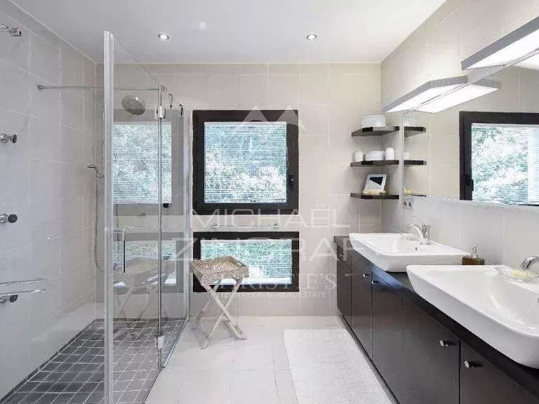 Villa with Sea view Cannes - 5 bedrooms - 350m²