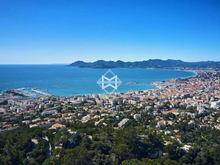 Villa with Sea view Cannes - 5 bedrooms - 270m²