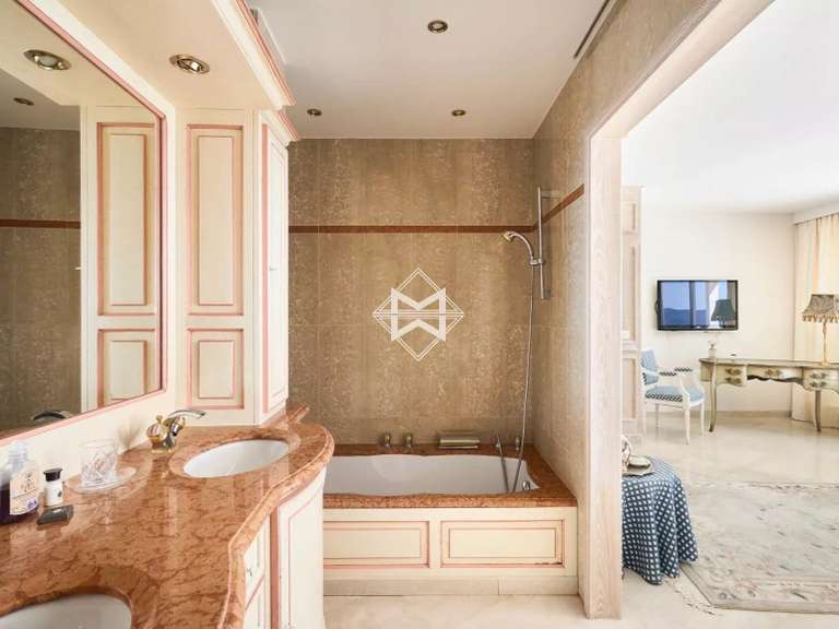 Villa with Sea view Cannes - 5 bedrooms - 270m²