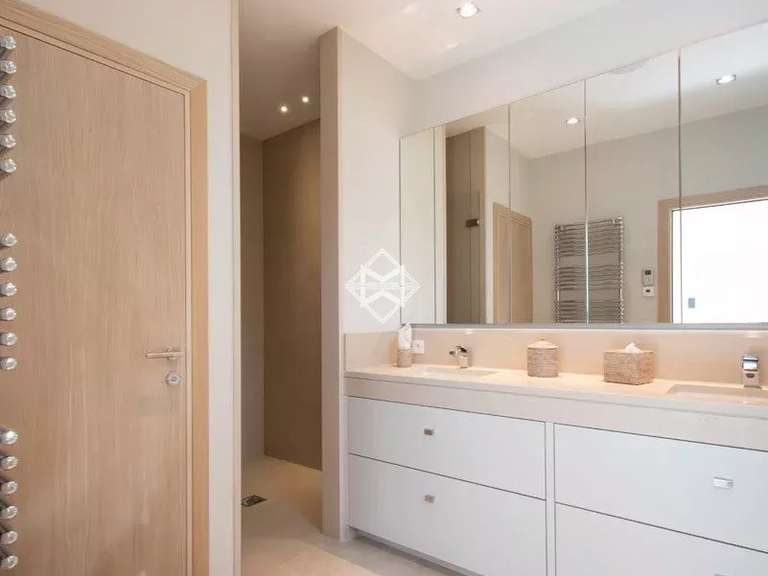 Villa with Sea view Cannes - 6 bedrooms - 550m²