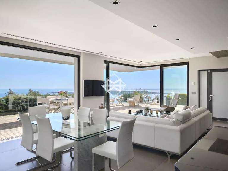 Villa with Sea view Cannes - 4 bedrooms - 3000m²