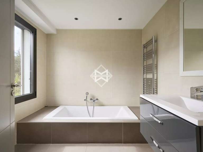 Villa with Sea view Cannes - 4 bedrooms - 3000m²