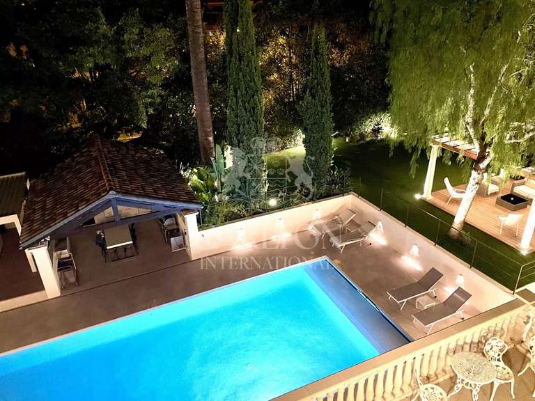 Villa Cannes - 8 chambres - 2500m²