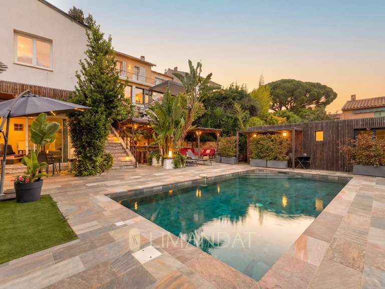 Villa Cannes - 5 chambres - 201m²