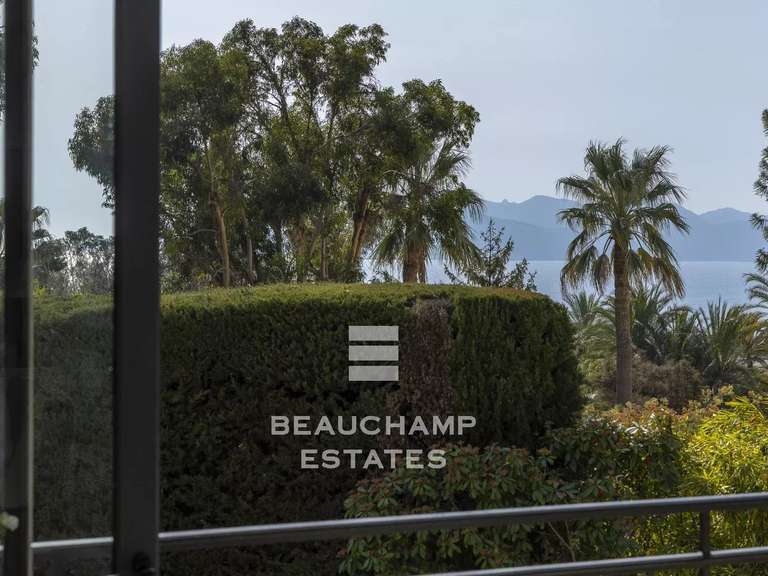 Villa with Sea view Cannes - 5 bedrooms - 400m²